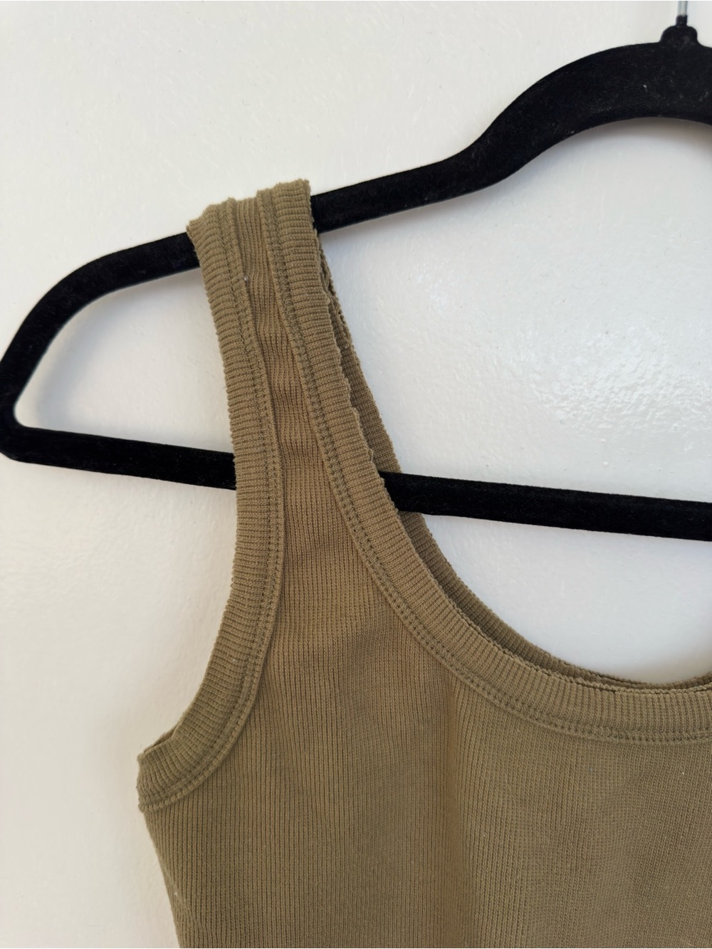Olive Ribbed Cropped Tank - Picture 2 of 6